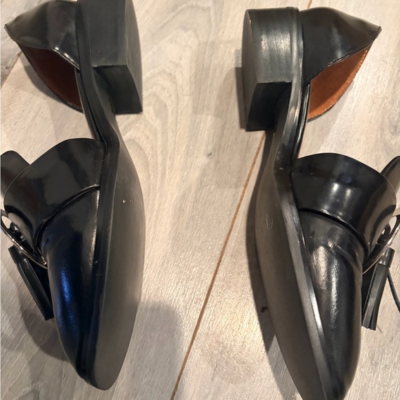 Jeffrey Campbell Black Leather Loafers with Ring Accent - Picture 4 of 5